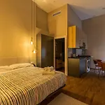 Premium By The Turia River 4